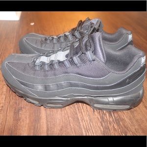 Air Max 95 All Black Size 14. Very good Condition